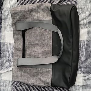 HyprMV Essentials Tote EUC
